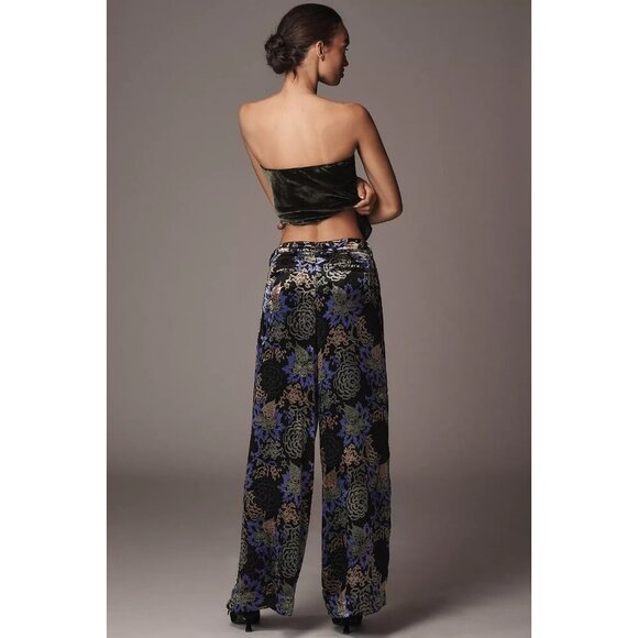 By Anthropologie Dark Florals Velvet Wide Leg Pants 0 - Picture 3 of 4